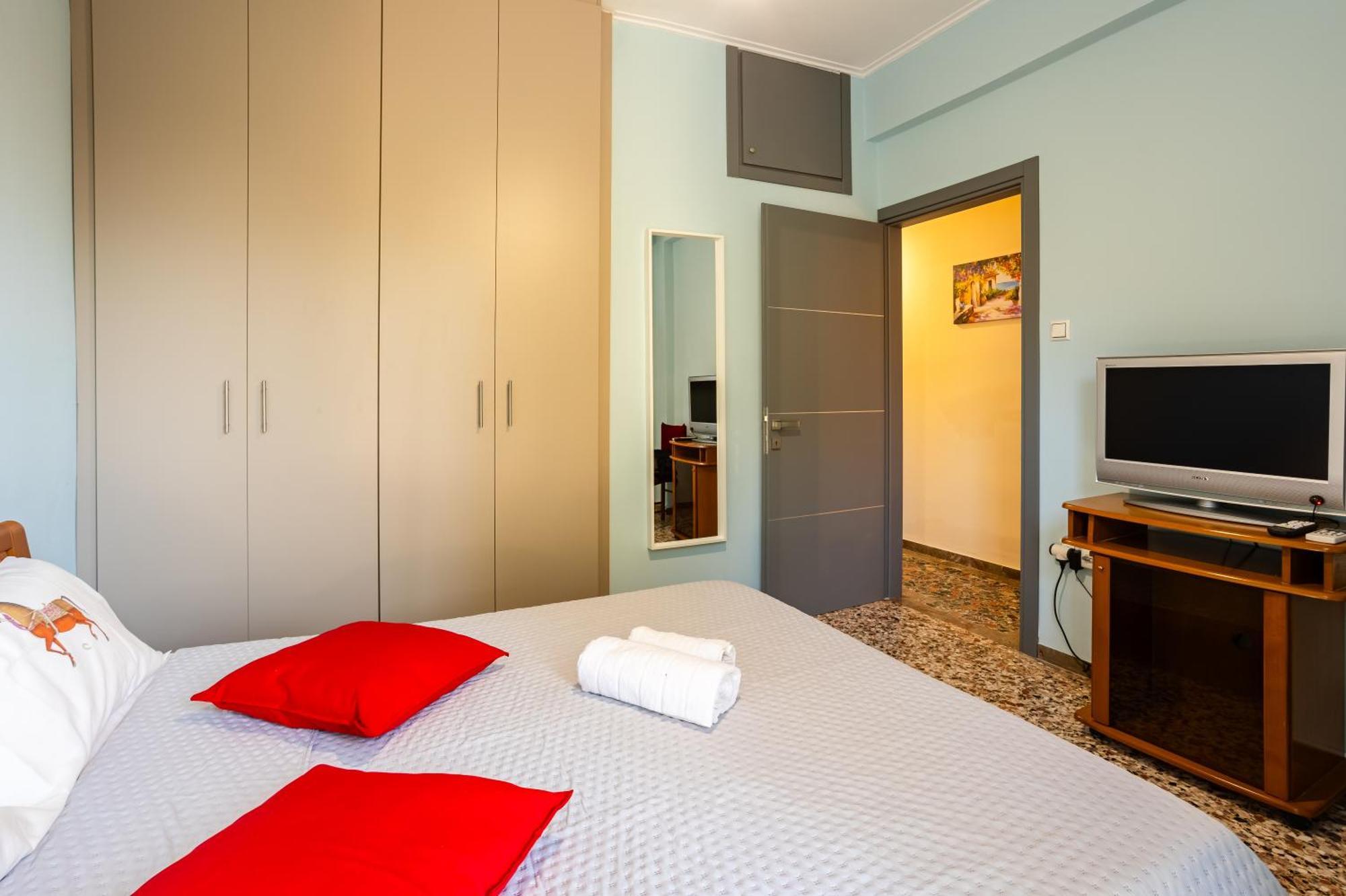Avia Seaview Getaway - Konstantina'S Hidden Haven Villa Kalamata Ngoại thất bức ảnh